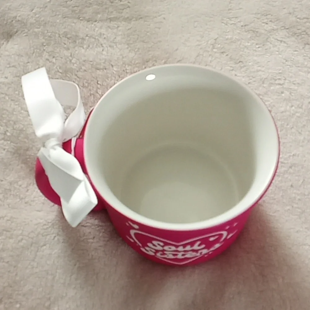SOUL SISTERS W/ BESTIES FOR LIFE TAG! NEW! Pink Ceramic Mug with White Bow